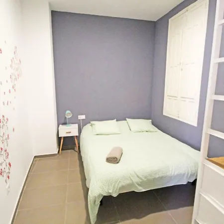Amplio, Luminoso Y Centrico. Decoracion Cuidada. Apartment Alicante